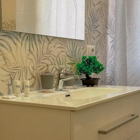 Apartamento Near Marina & Promenade, Free Parking By Host Hero Porto San Giorgio